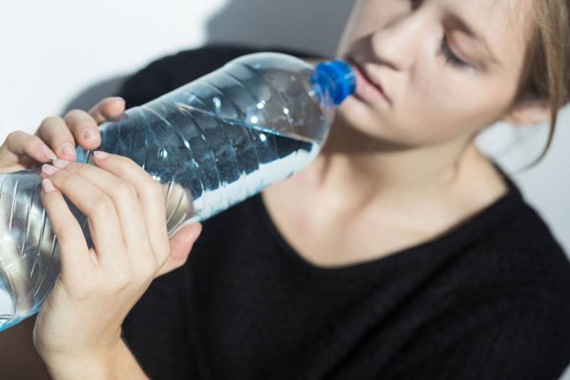 如何科学保健喝水5个错误的喝水行为要纠正