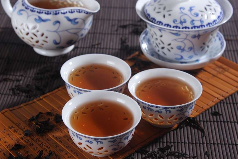 茶水是碱性的吗常喝茶的好处